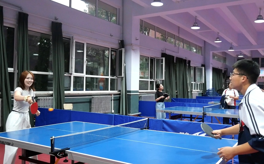 8月23日 「承徳第二中学校」卓球