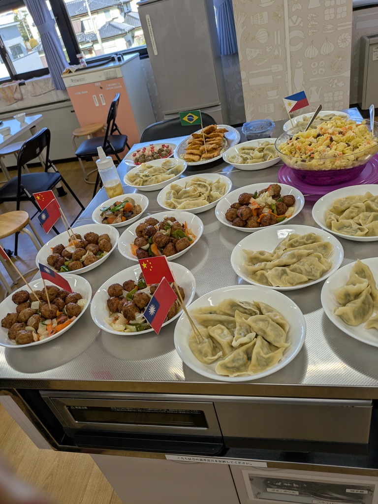 中国・台湾の餃子、酢豚